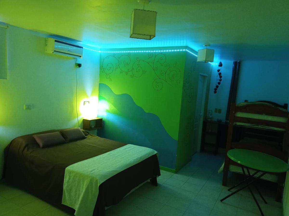 Complejo Aloha Hotel Puerto Piramides Luaran gambar