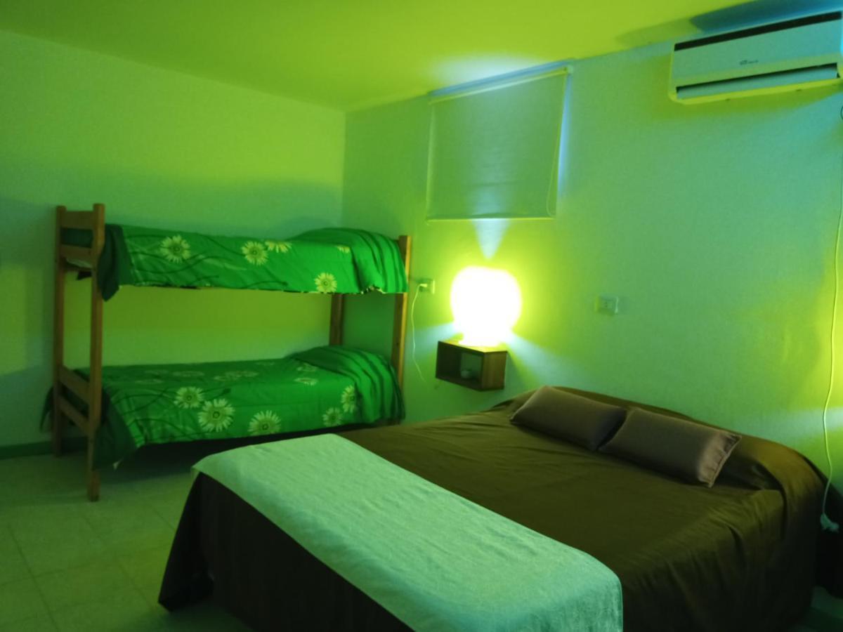 Complejo Aloha Hotel Puerto Piramides Luaran gambar