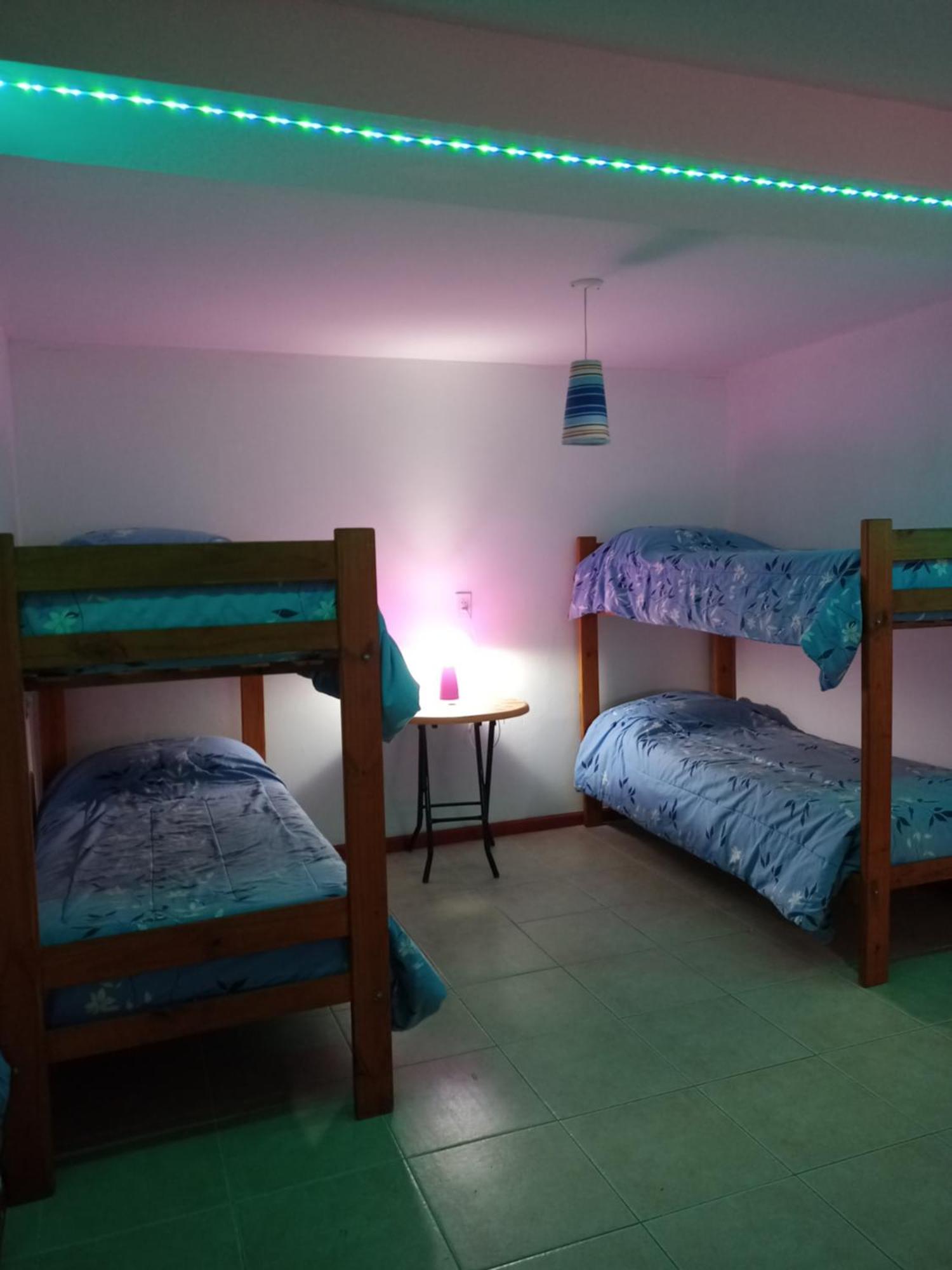 Complejo Aloha Hotel Puerto Piramides Bilik gambar