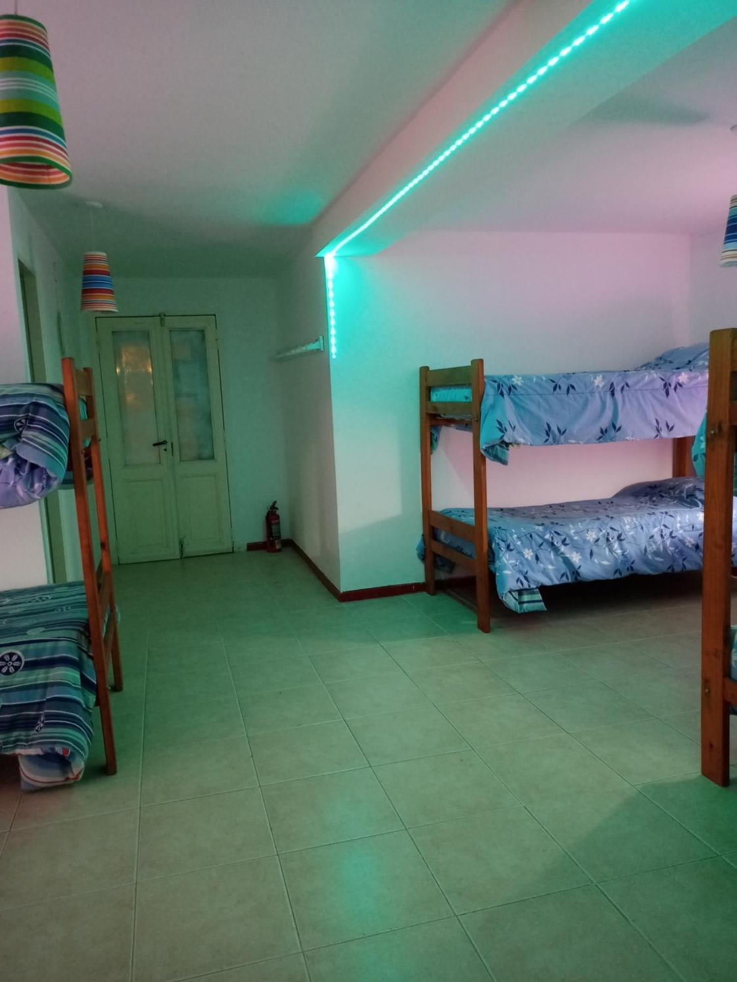 Complejo Aloha Hotel Puerto Piramides Bilik gambar